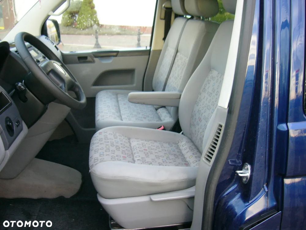 Volkswagen Transporter T5 LONG LIFT 2,5tdi 175 Ps - 9