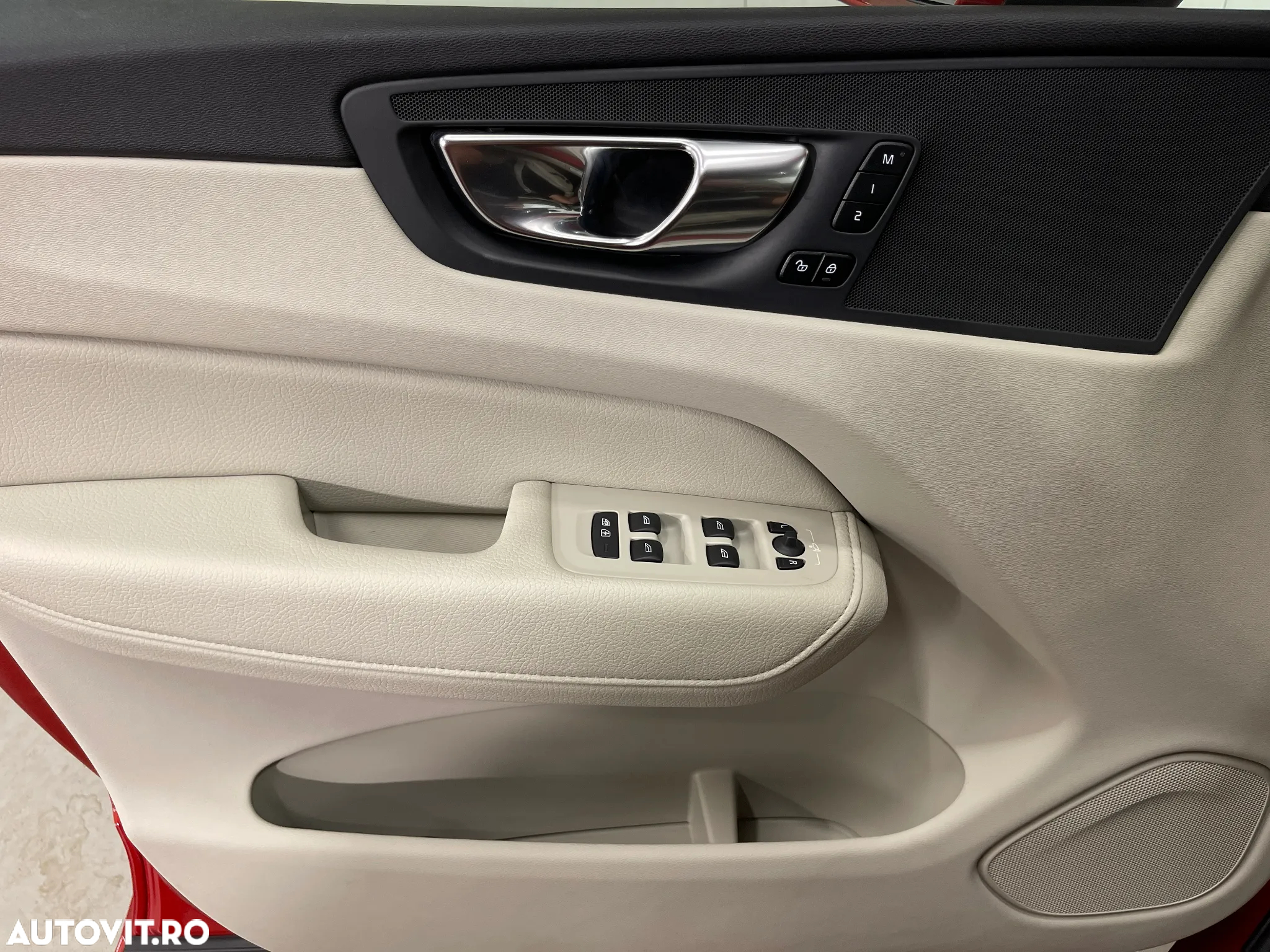 Volvo XC 60 B5 D AWD Geartronic Inscription - 28