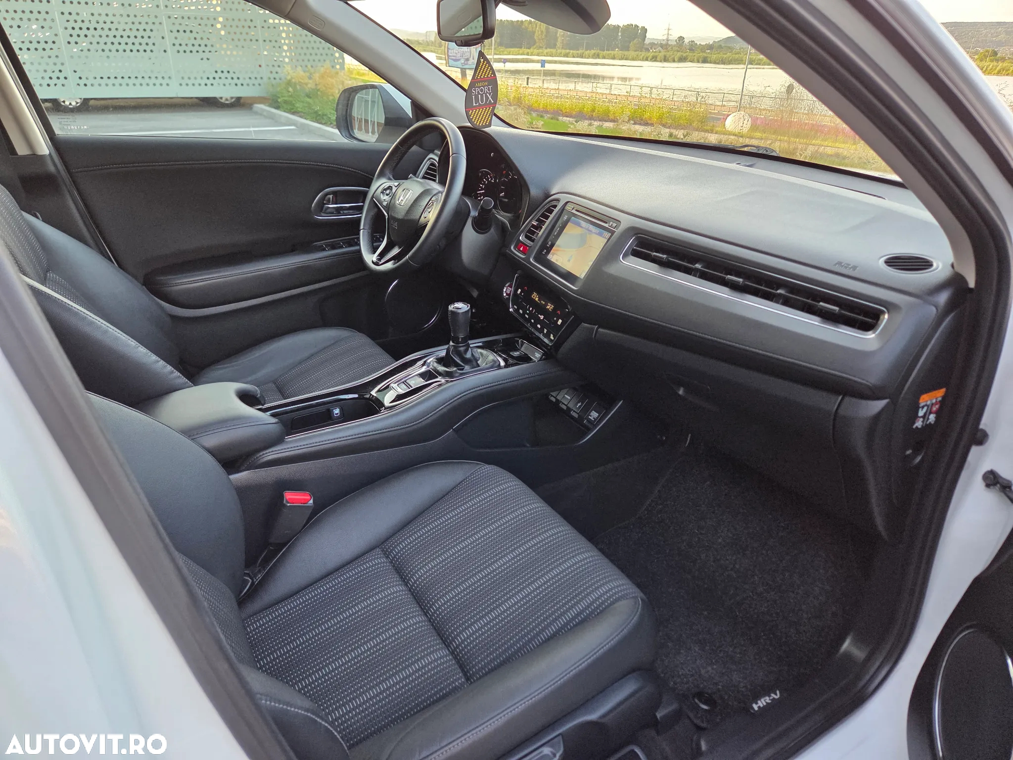 Honda HR-V 1.6 i-DTEC Executive - 23