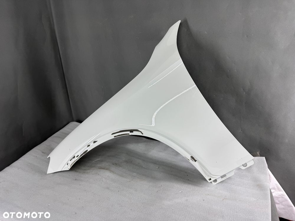 Błotnik Przód strona lewa Mercedes-Benz GLC X253 W253 A253 A2538810101 - 2