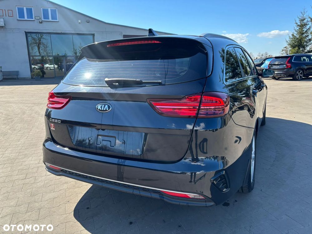 Kia Ceed 2018 1.4 B 140 KM  G4LDK CD NEW BROWN EXT LEATHER BEIGE - 12