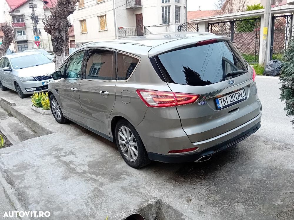 Ford S-Max 2.0 TDCi Powershift Titanium - 3