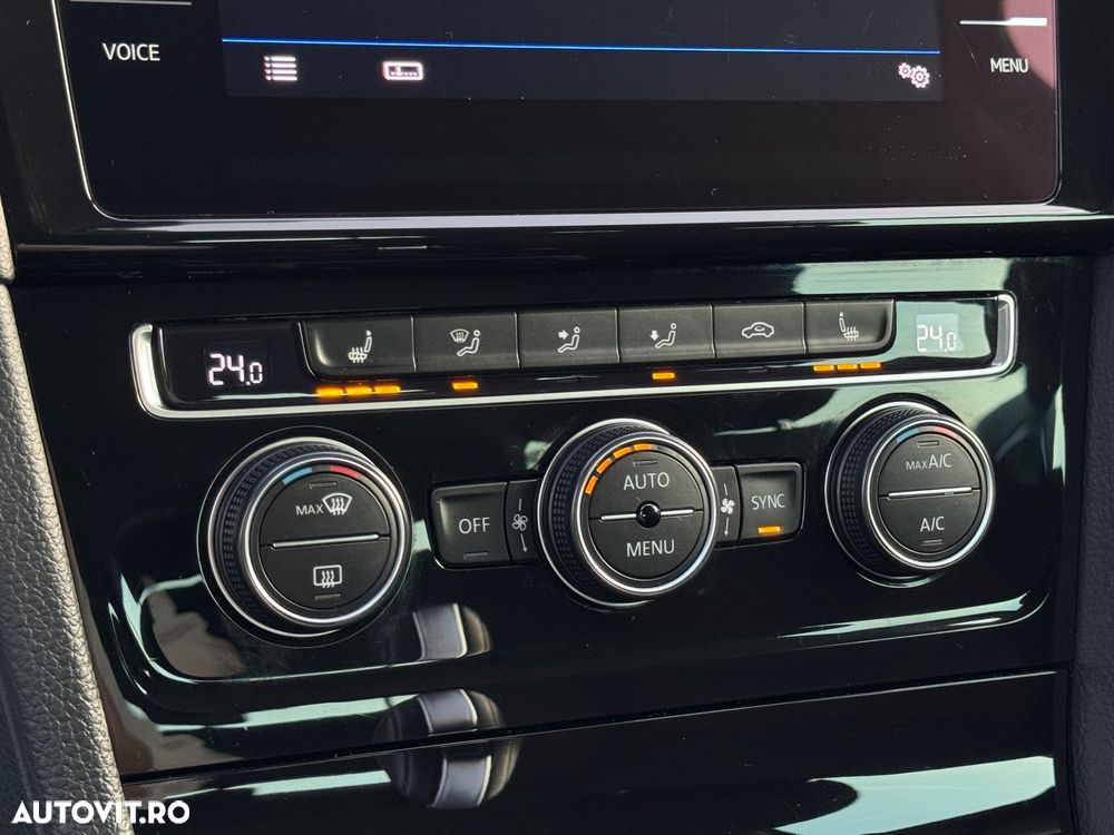 Volkswagen Golf 1.6 TDI DSG Sound - 21