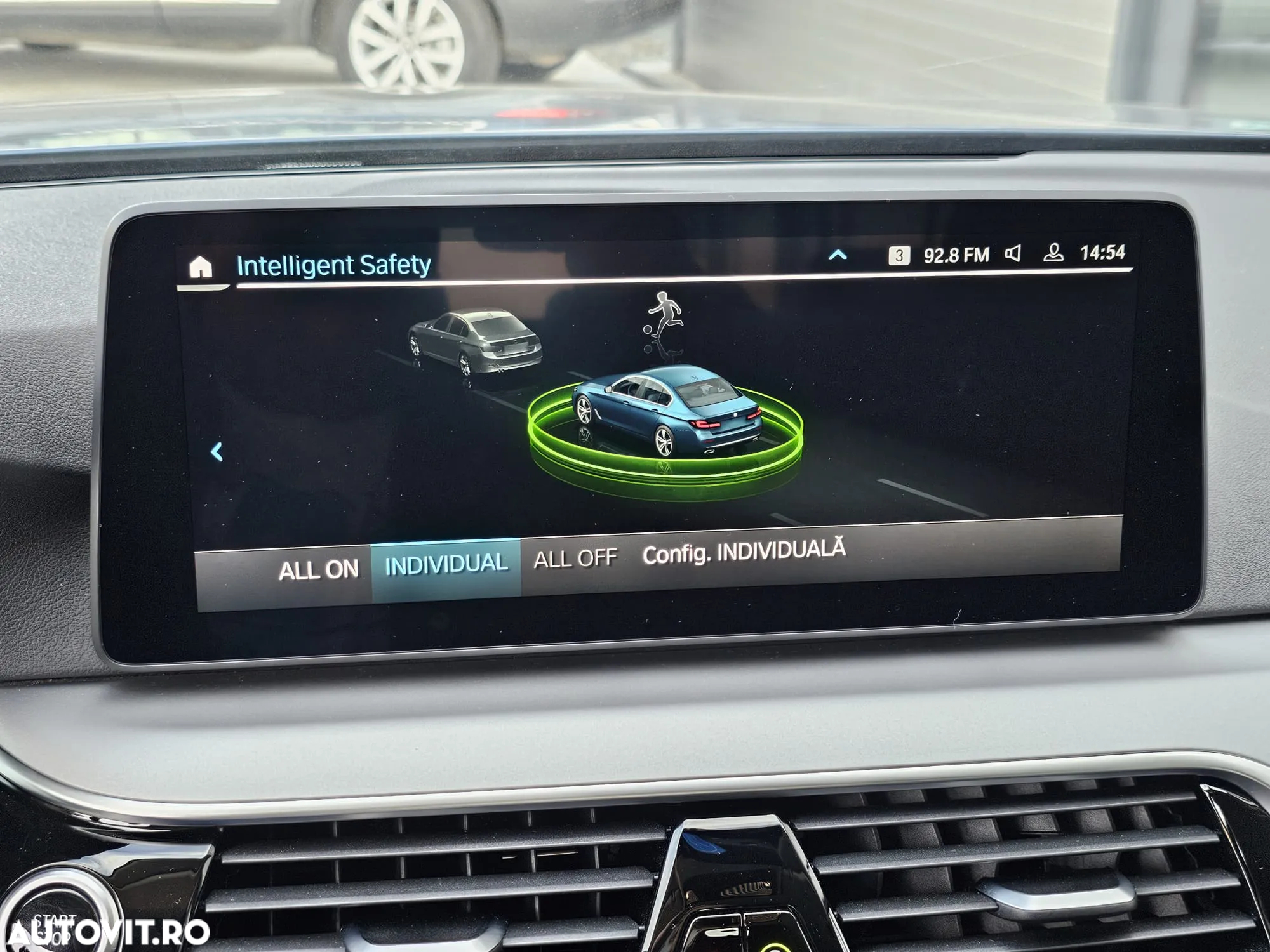 BMW Seria 5 530e AT PHEV - 29