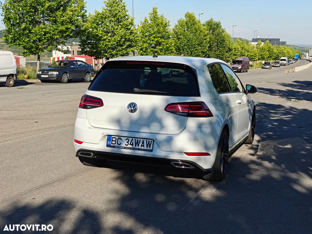 Volkswagen Golf 1.5 TSI Comfortline - 4