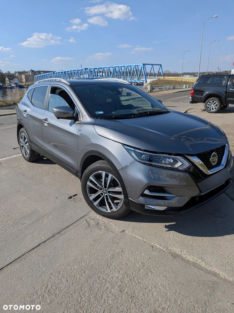 Nissan Qashqai 1.3 DIG-T Tekna - 1
