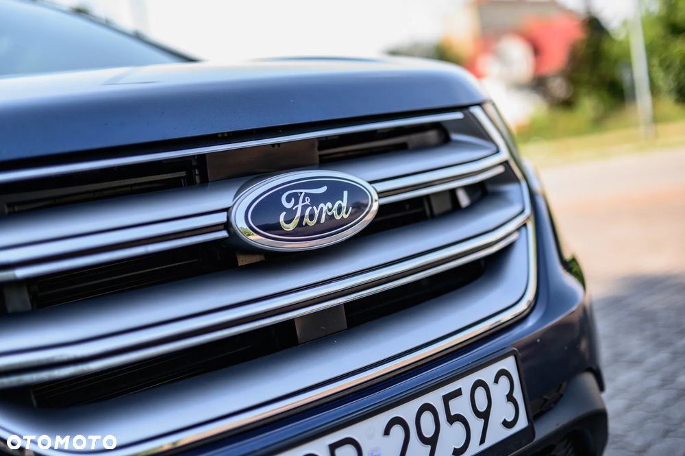 Ford Edge - 10