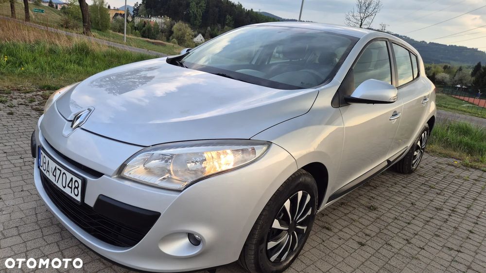 Renault Megane 1.6 16V 100 Authentique - 9