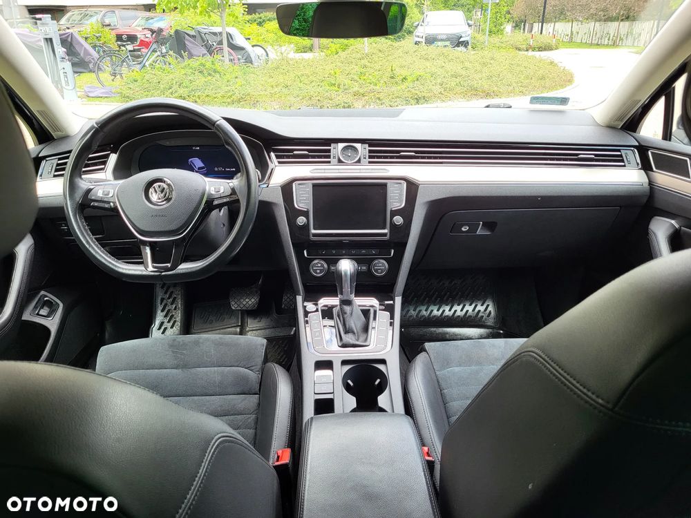 Volkswagen Passat 1.8 TSI BMT Highline DSG - 23