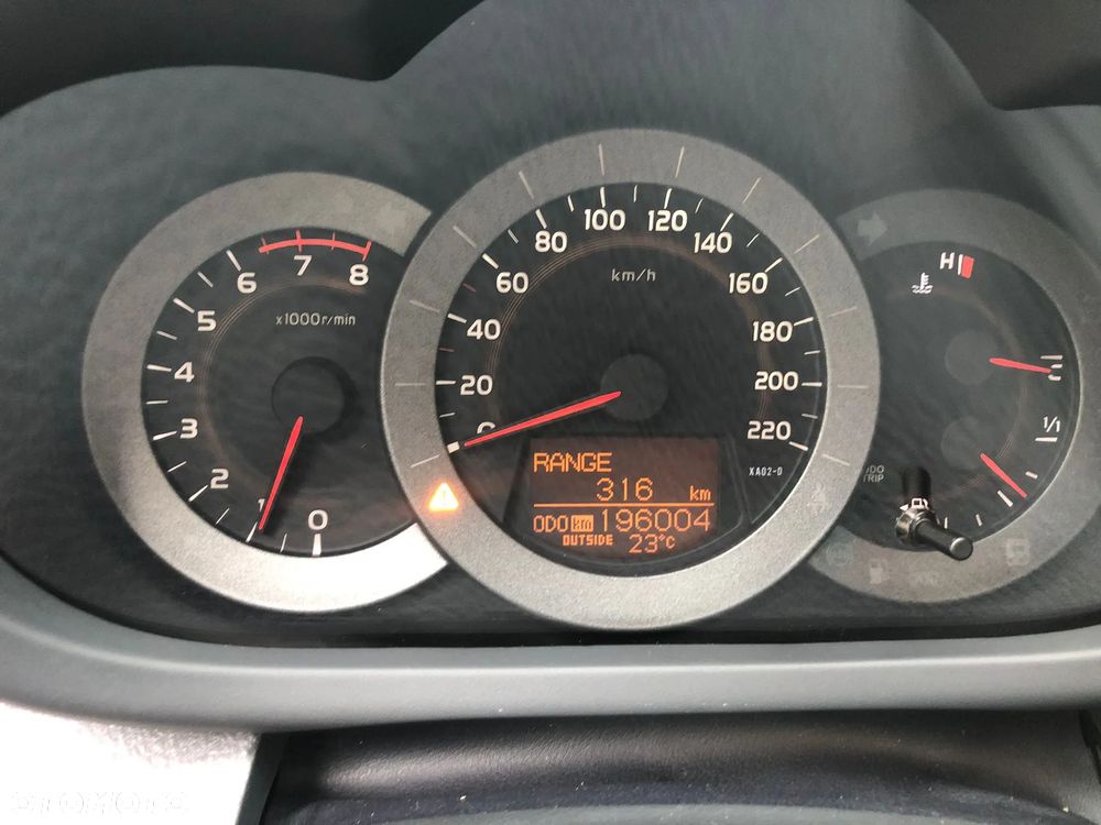 Toyota RAV4 2.0 VVT-i Luna - 8