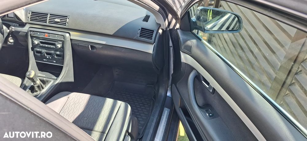 Audi A4 Limuzina - 14