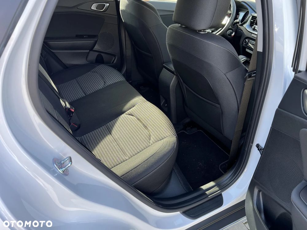 Kia XCeed 1.6 T-GDI M DCT - 19
