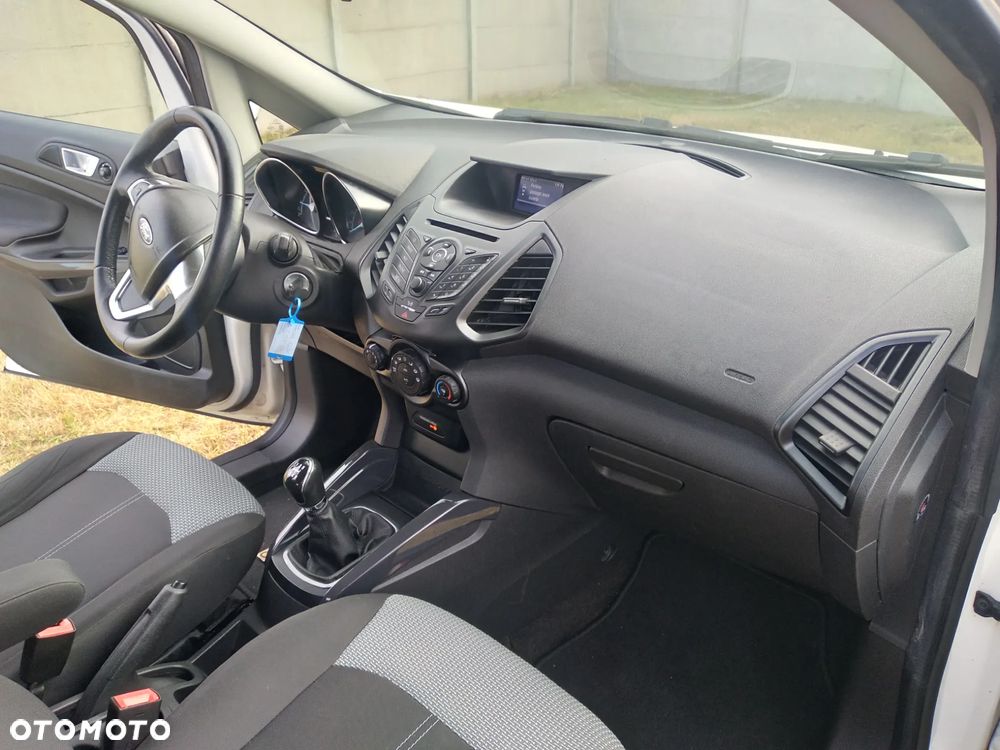Ford EcoSport 1.0 EcoBoost TREND - 14