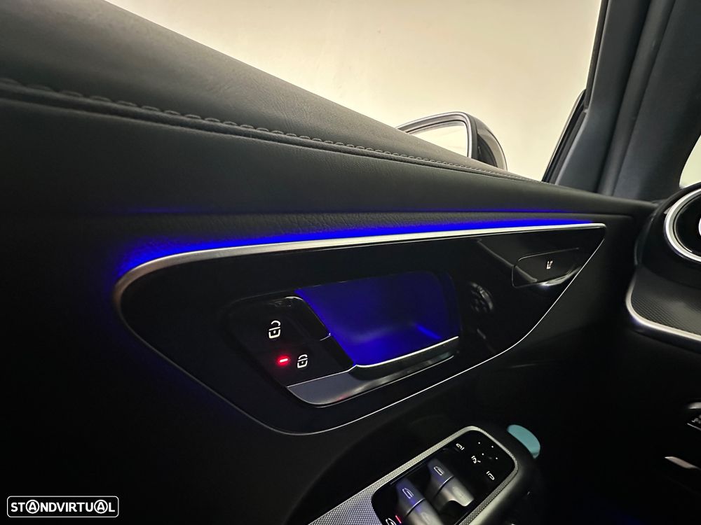 Mercedes-Benz GLC 300 e 4Matic - 3