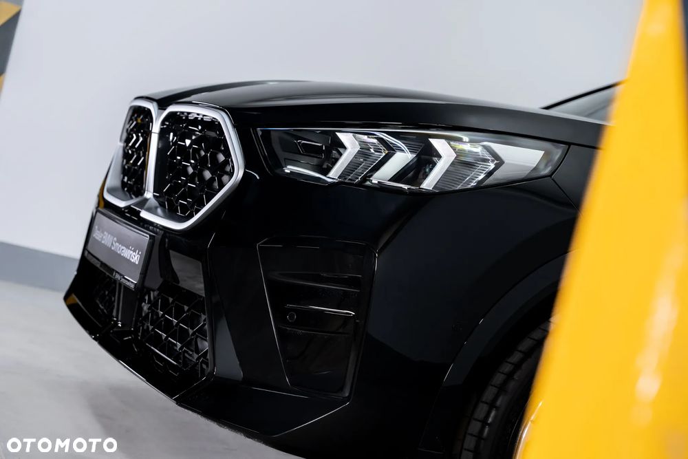 BMW X2 - 12