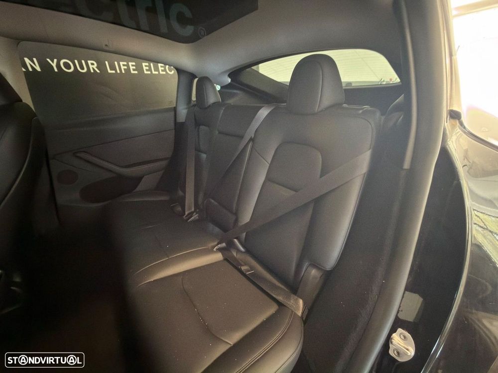 Tesla Model Y Tração Traseira - 10