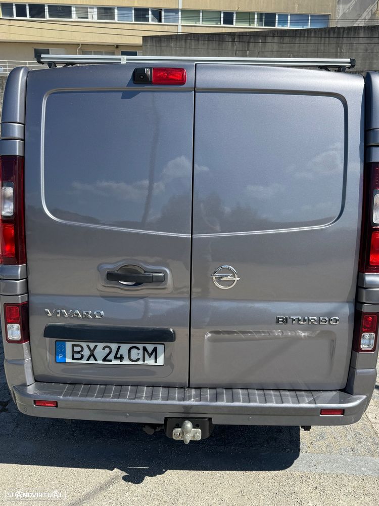 Opel Vivaro - 15