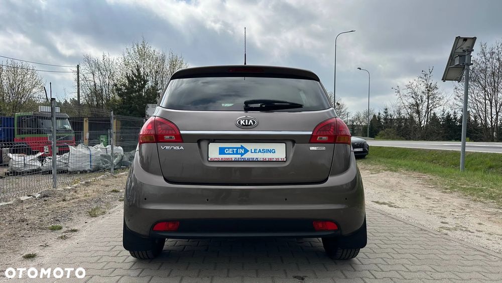 Kia Venga 1.4 CVVT Attract - 6