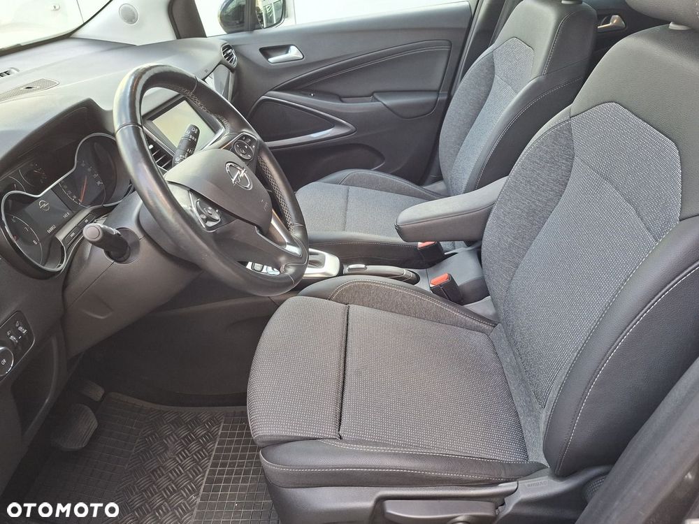 Opel Crossland - 8