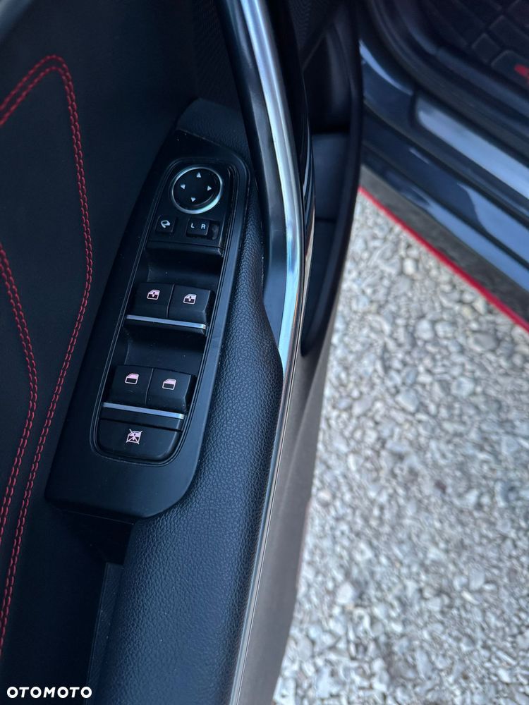 Kia ProCeed - 16