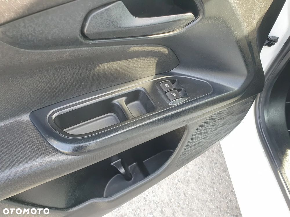 Fiat Tipo - 12