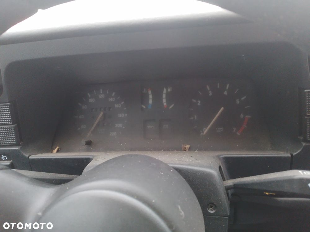 OPEL KADETT E LIFT 89-91    OSŁONA PRZECIWSŁONECZNA PRAWA LEWA - 28