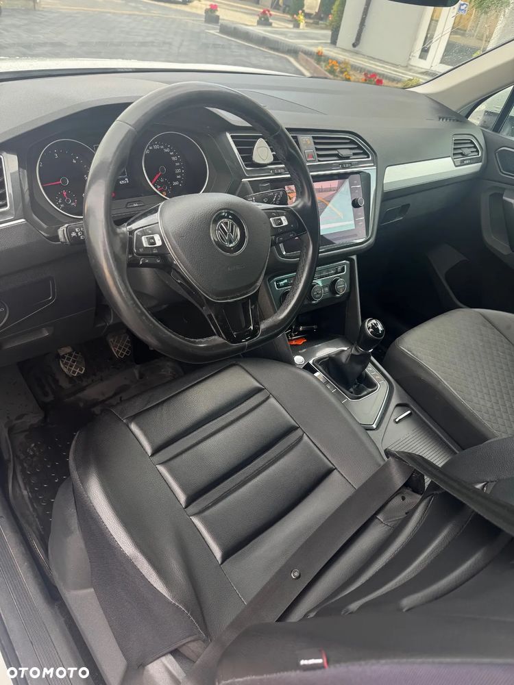 Volkswagen Tiguan 2.0 TDI BMT SCR 4Mot Comfortline - 6
