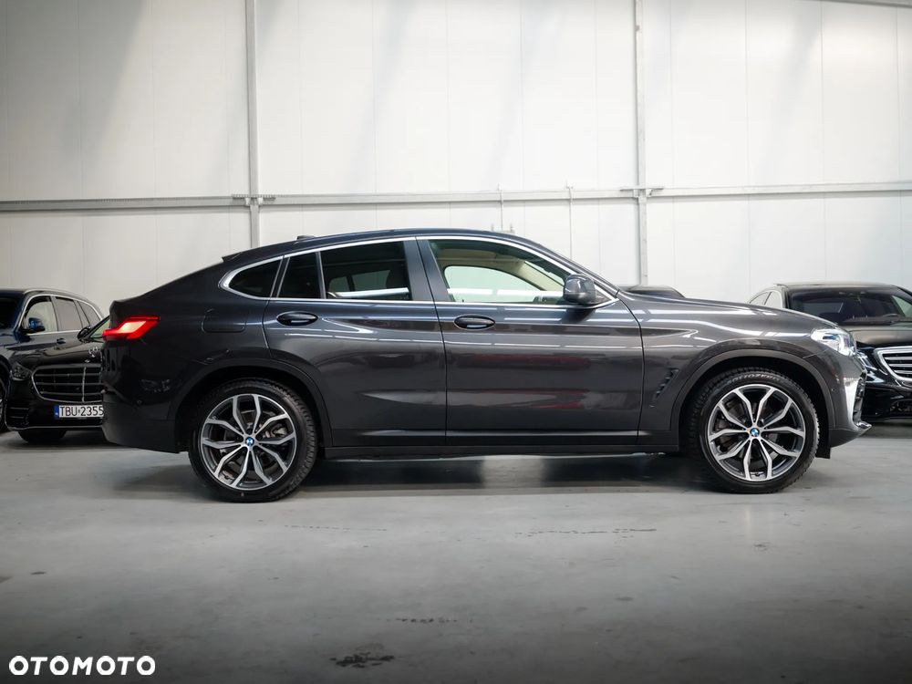 BMW X4 xDrive20i GPF Advantage sport - 12