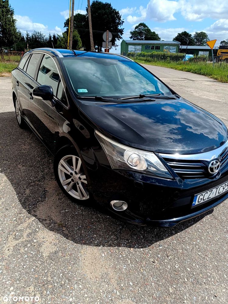Toyota Avensis - 2