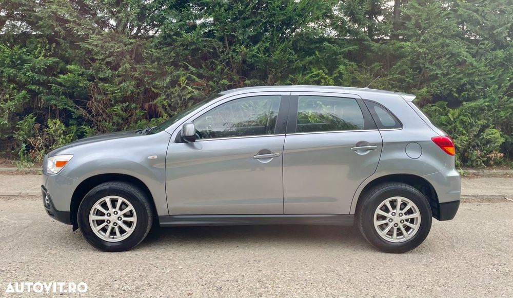 Mitsubishi ASX 1.8 DI-D 2WD Instyle - 37