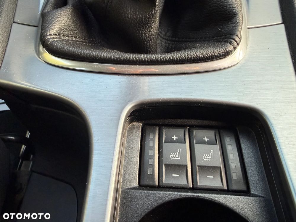 Ford Mondeo 2.0 EcoBoost Titanium - 21