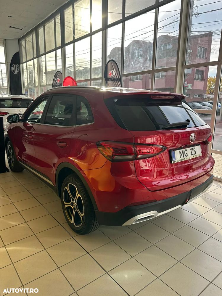 MG ZS - 4
