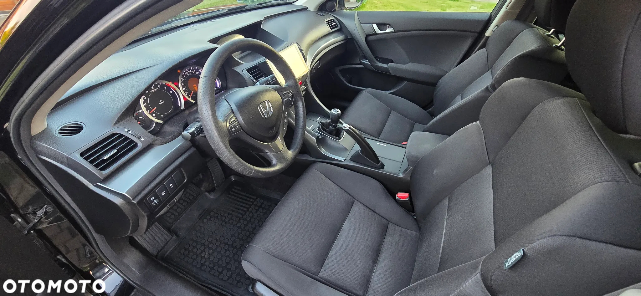 Honda Accord - 27