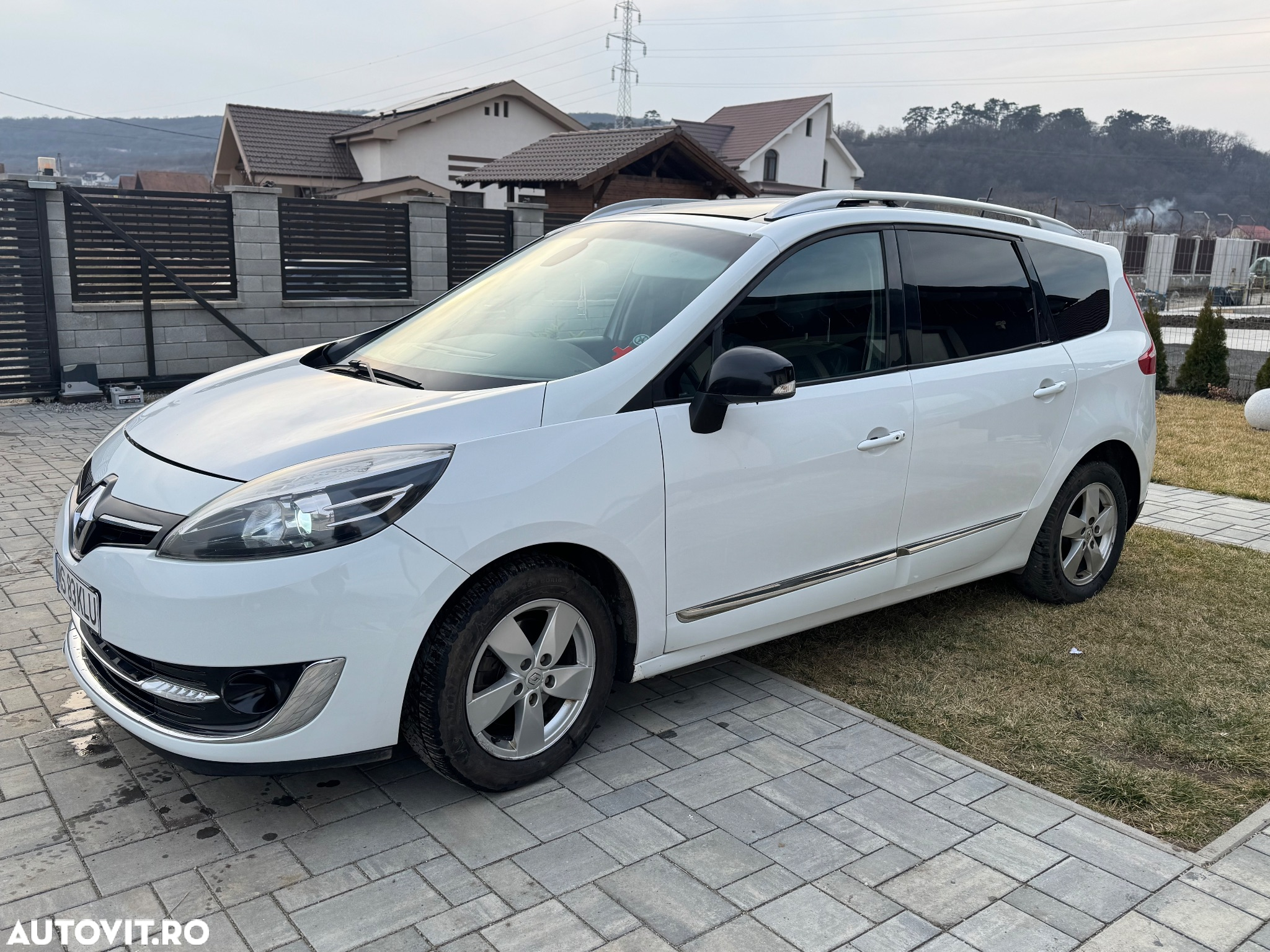 Renault Grand Scenic 1.5 dCi EDC Privilege - 11