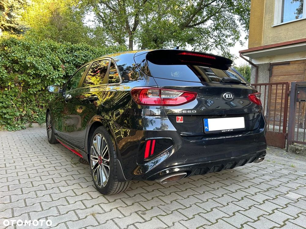 Kia Ceed 1.6 T-GDI GT DCT - 4