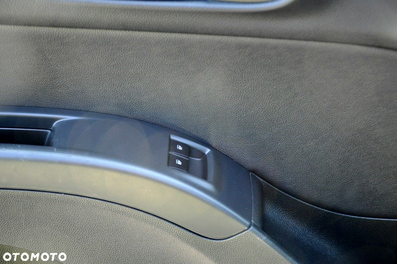 Opel Meriva - 36