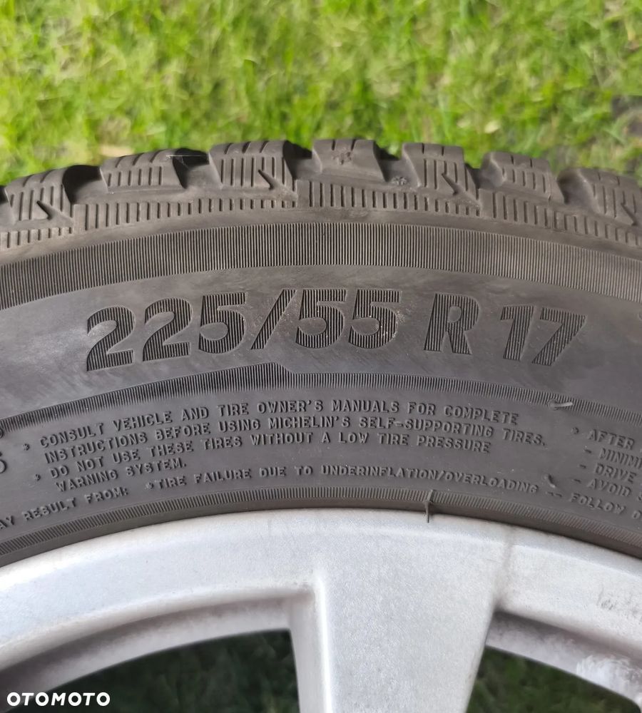 Alufelgi 17" BMW z oponami zimowymi Michelin Alpin5 225/55 - 4