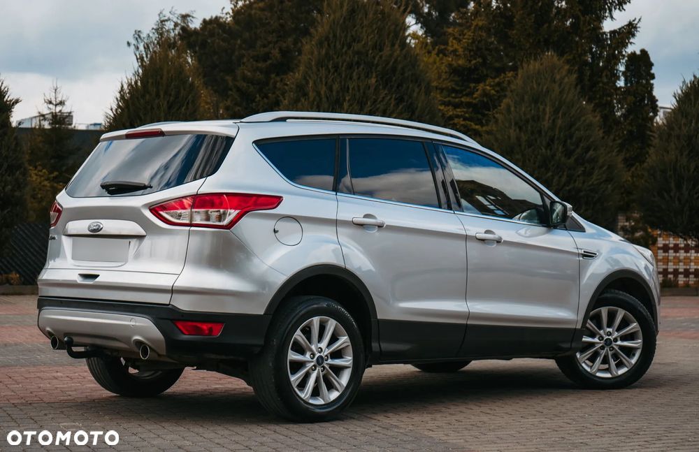 Ford Kuga 2.0 TDCi FWD Titanium - 12