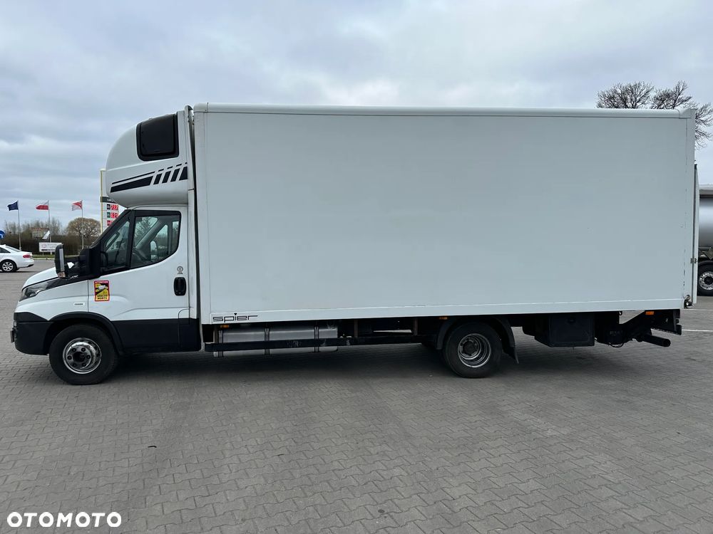 Iveco Daily 70 C18 - 2
