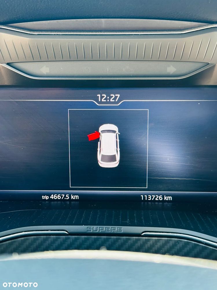 Skoda Superb 2.0 TSI Sportline DSG - 9