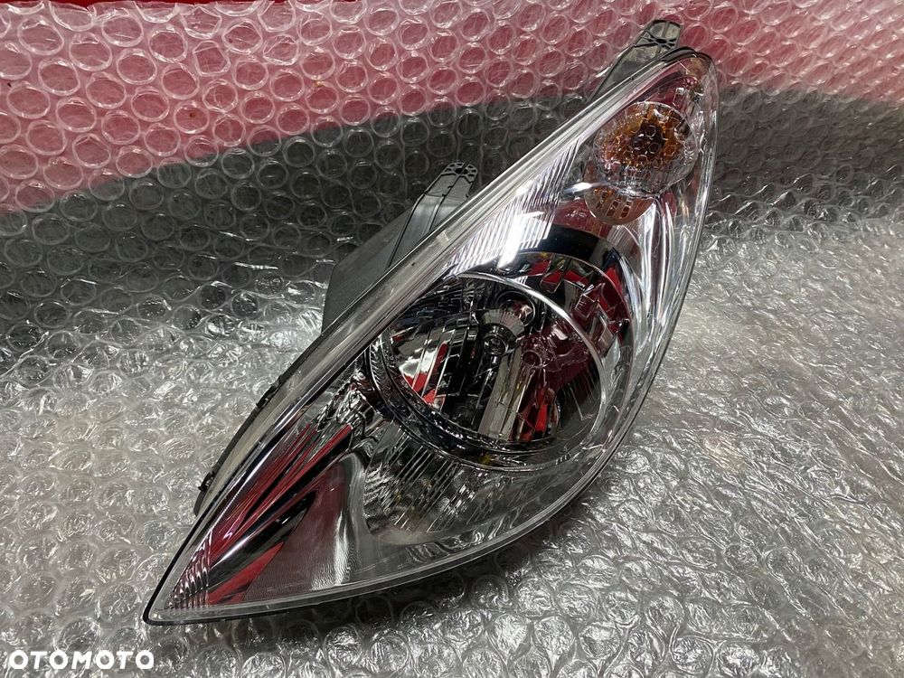 LAMPA LEWA ZWYKŁA HYUNDAI I10 I 92101-1J0XX - 3