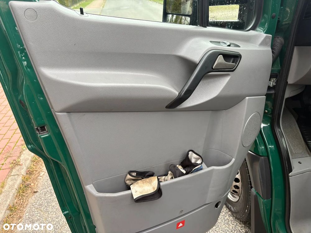 Mercedes-Benz SPRINTER - 10