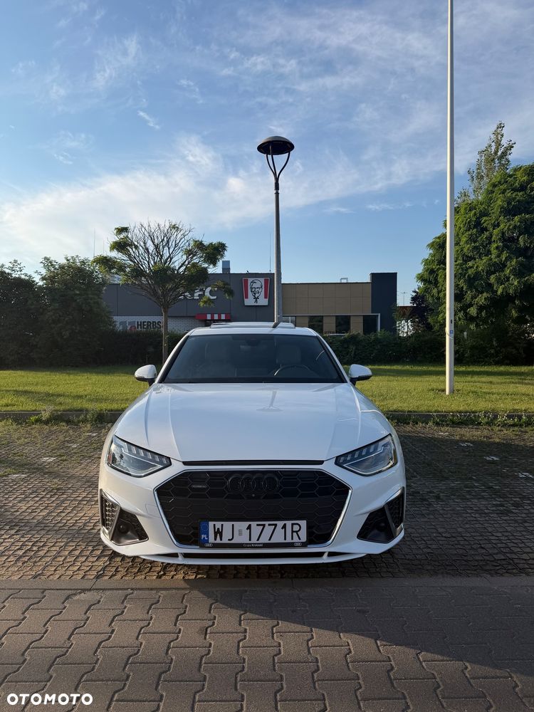 Audi A4 Limousine 45 TFSI quattro S tronic - 1