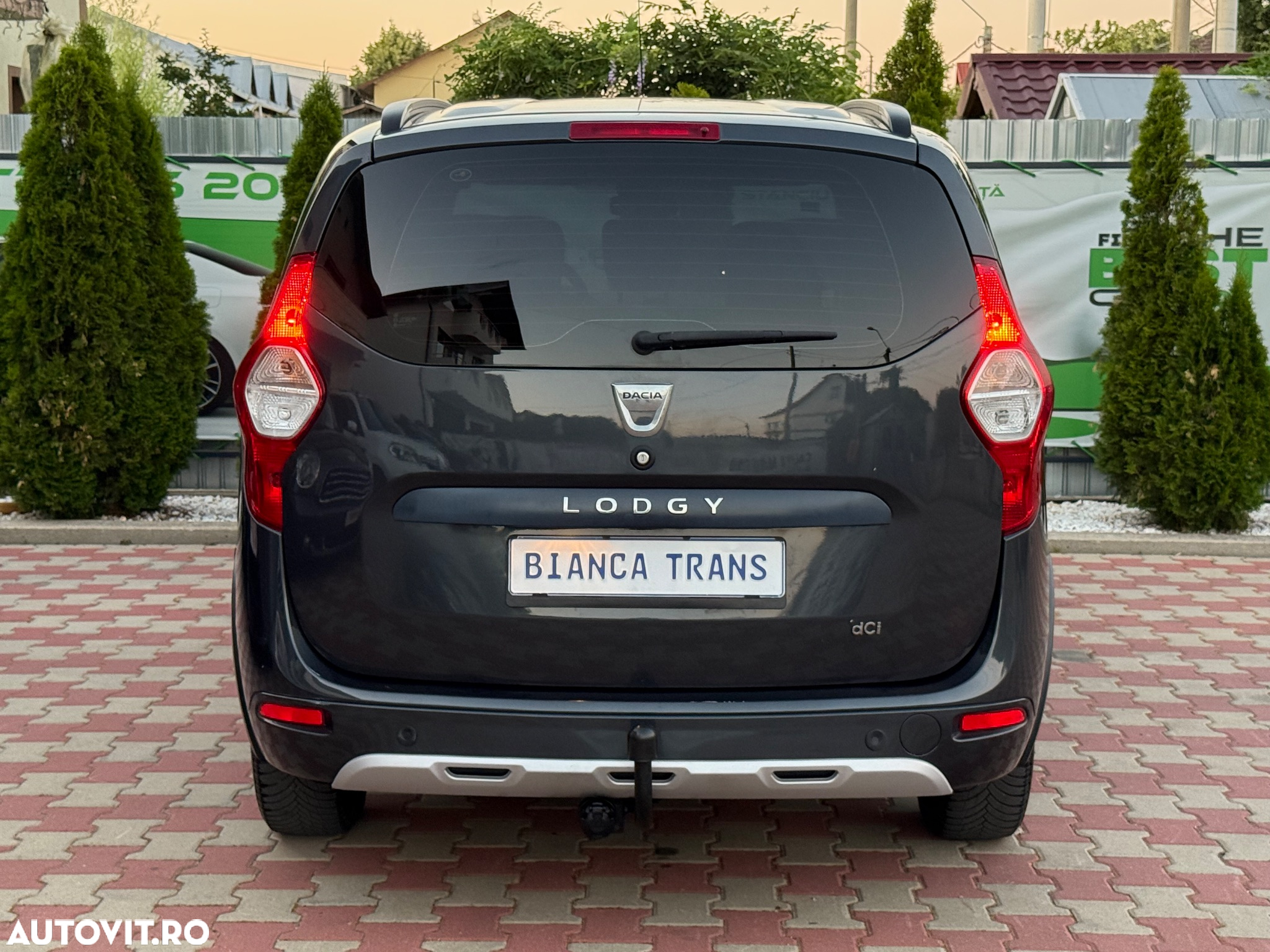 Dacia Lodgy 1.5 dCi Stepway - 6