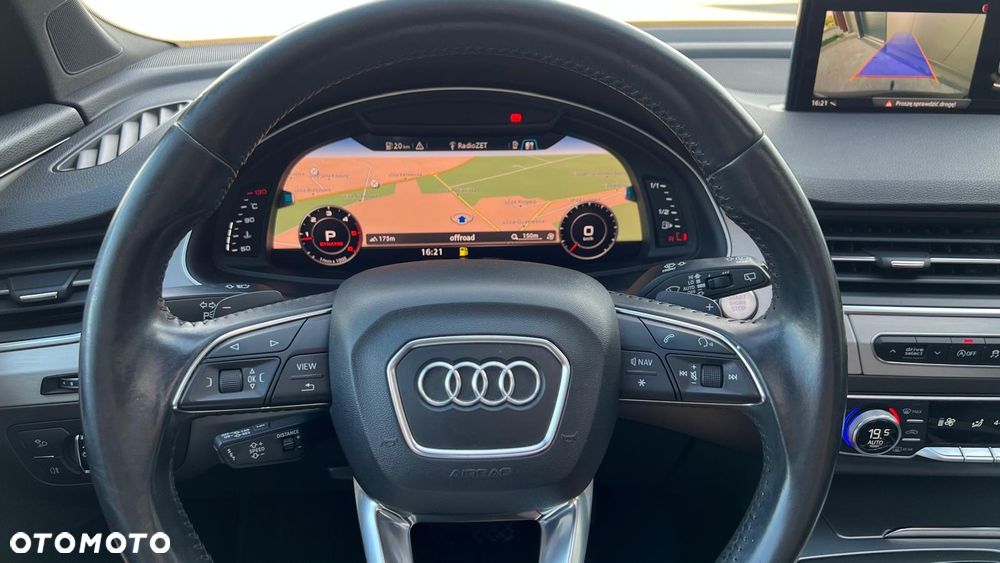 Audi Q7 - 6