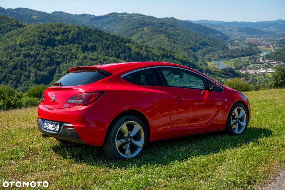 Opel Astra 1.6 T Sport - 4