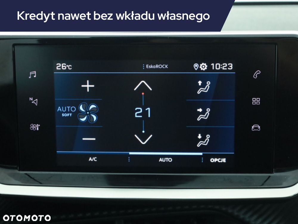 Peugeot 208 - 15