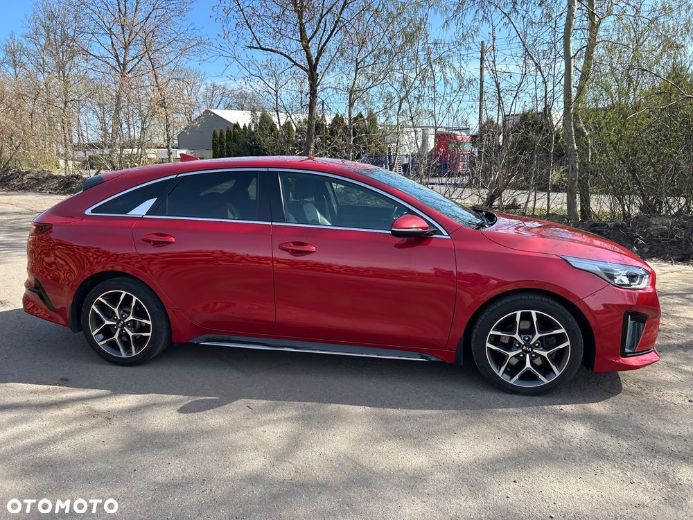 Kia ProCeed 1.4 T-GDI DCT7 OPF GT LINE - 6