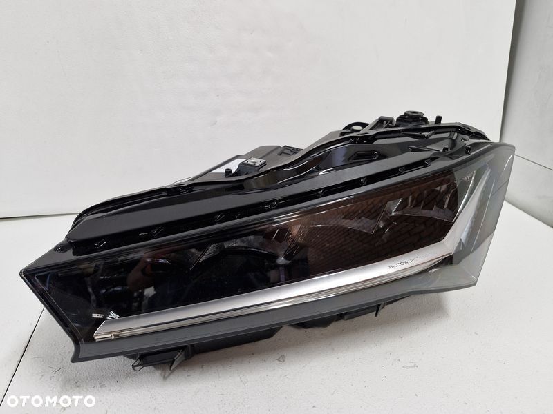 skoda superb 4 iv lampa lewy przód lewa przednia reflektor led eu 3p1941015 - 4