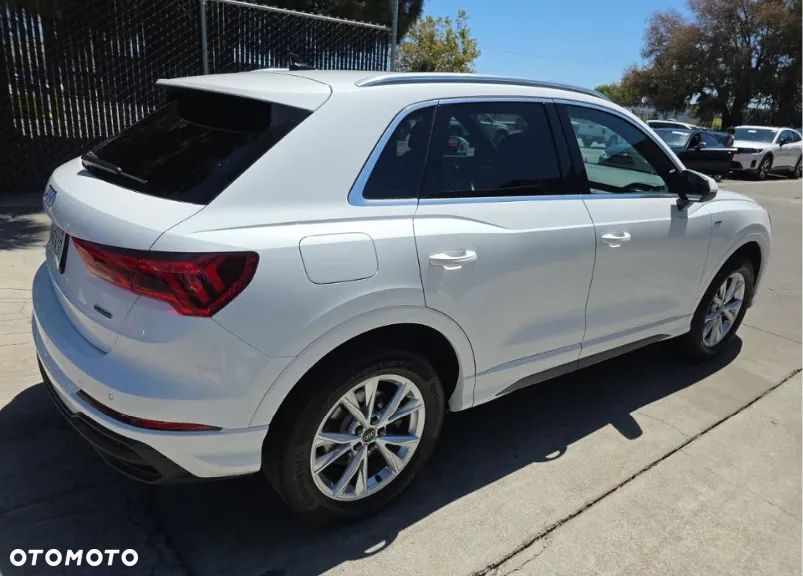 Audi Q3 45 TFSI Quattro S tronic S line - 4